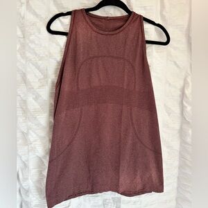 LULULEMON maroon workout top